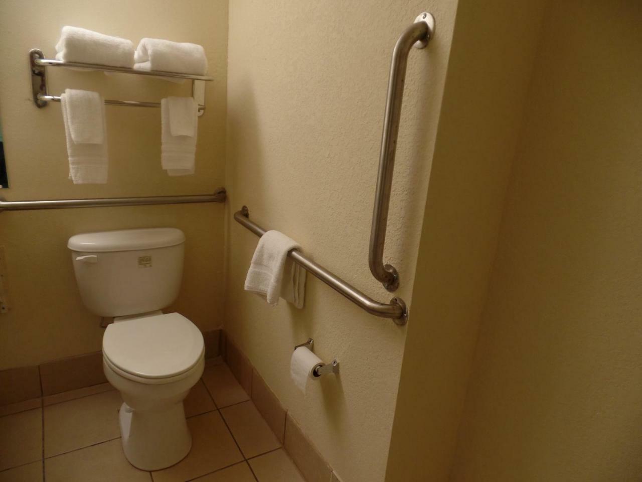 Home Inn & Suites Montgomery Eksteriør bilde